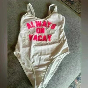 California waves always on vacation one piece swimsuit size xl